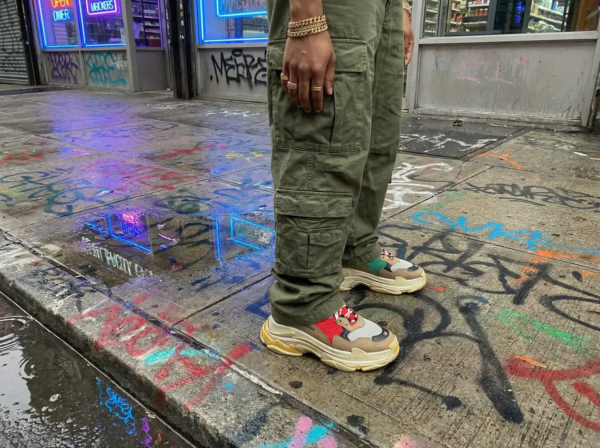 快进来吧英语老师今天是你的 - 滑板鞋与街头穿搭细节